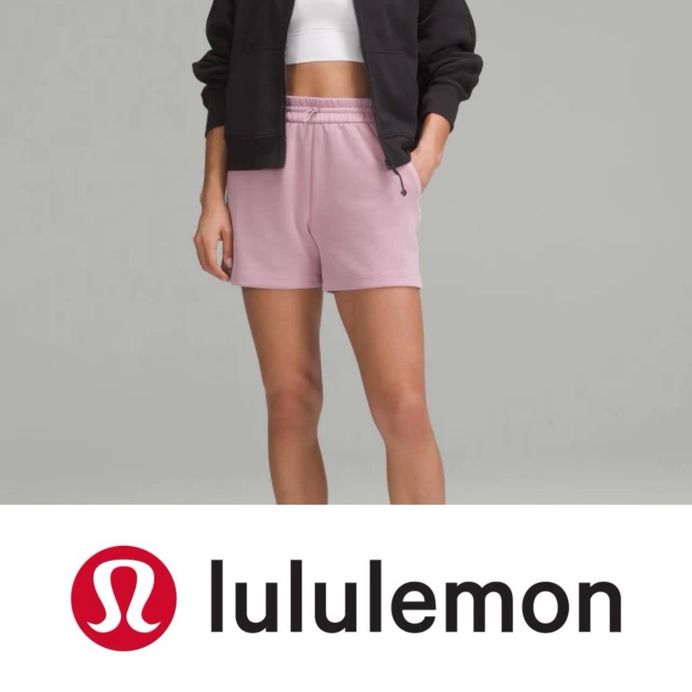 lululemon athletica Softstream HR Short 4” Brier Rose color Size 2